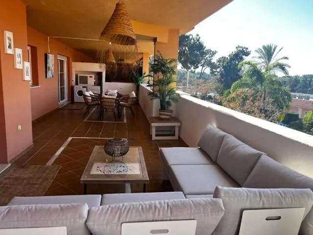 Center Beach 2 Beds Appartement Elviria