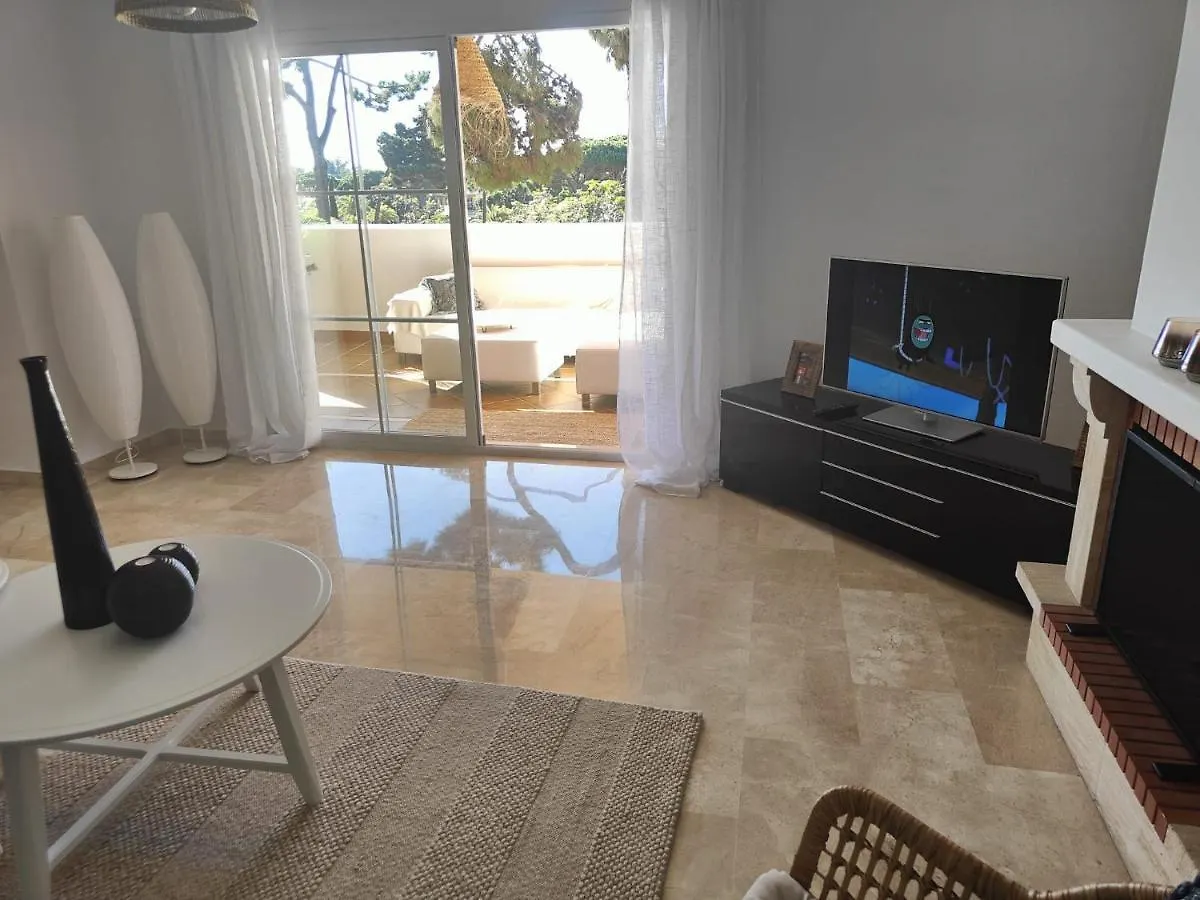 Center Beach 2 Beds Appartement Elviria Marbella Španělsko